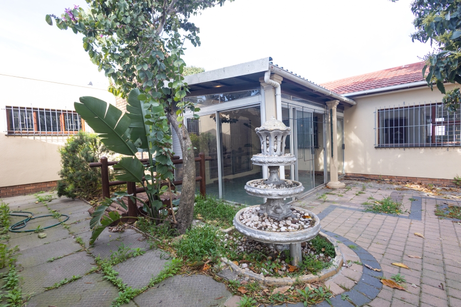 4 Bedroom Property for Sale in Ferndale Western Cape